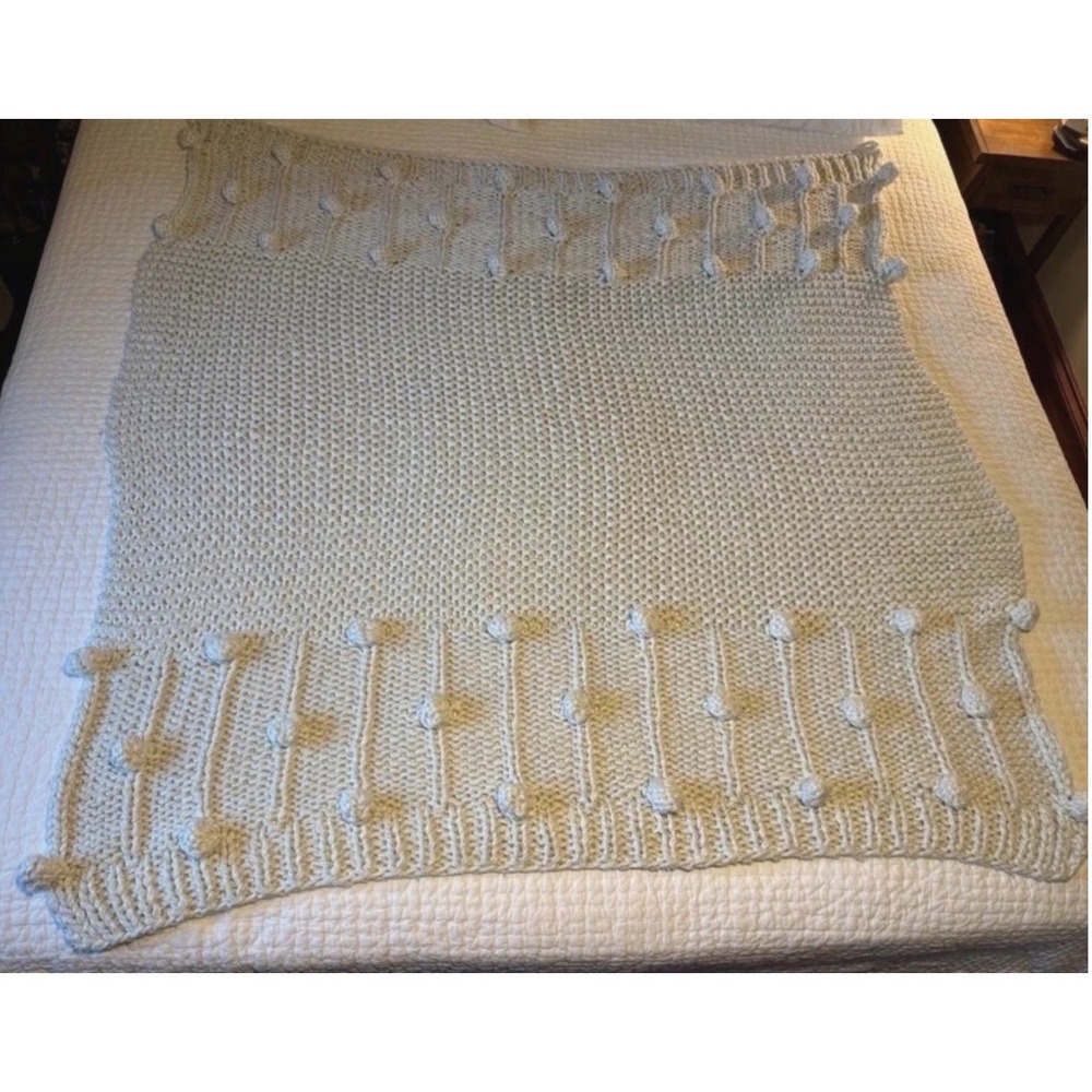 Pottery Barn Chunky Knit Throw Blanket 50x60 Ivory off White Pom-Pom Warm Cozy